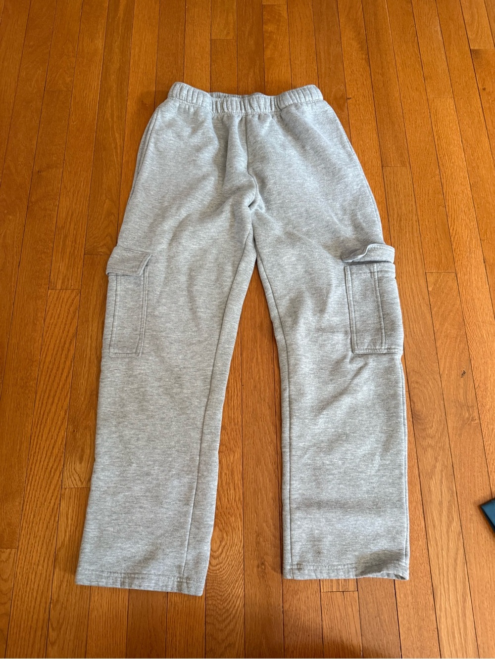 Woman’s Gray Cargo Sweatpants - Comfortable Everyday Bottoms